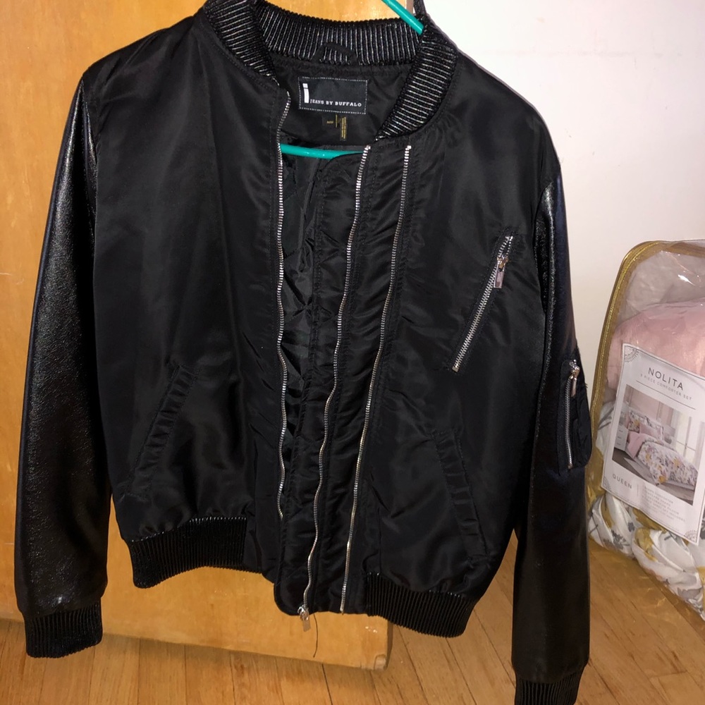 Women’s Jacket